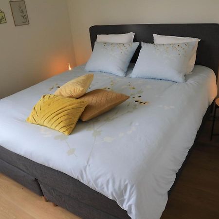 B&B De Zwanebloem Άμστερνταμ Εξωτερικό φωτογραφία